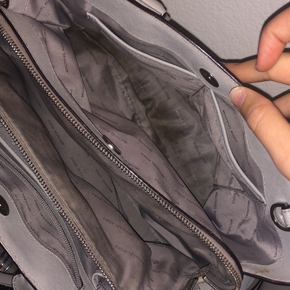 Michael Kors Purse - Picture 5 of 7